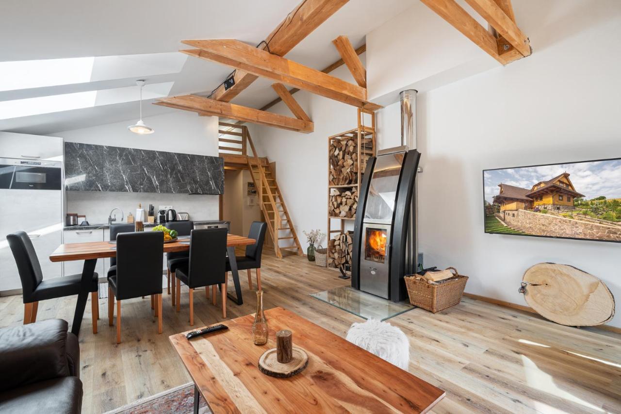 Apartments Srdiecko - Sauna In Smaller Apt - Highest In Central Europe - Fireplace - In The Forest Tale Exterior foto